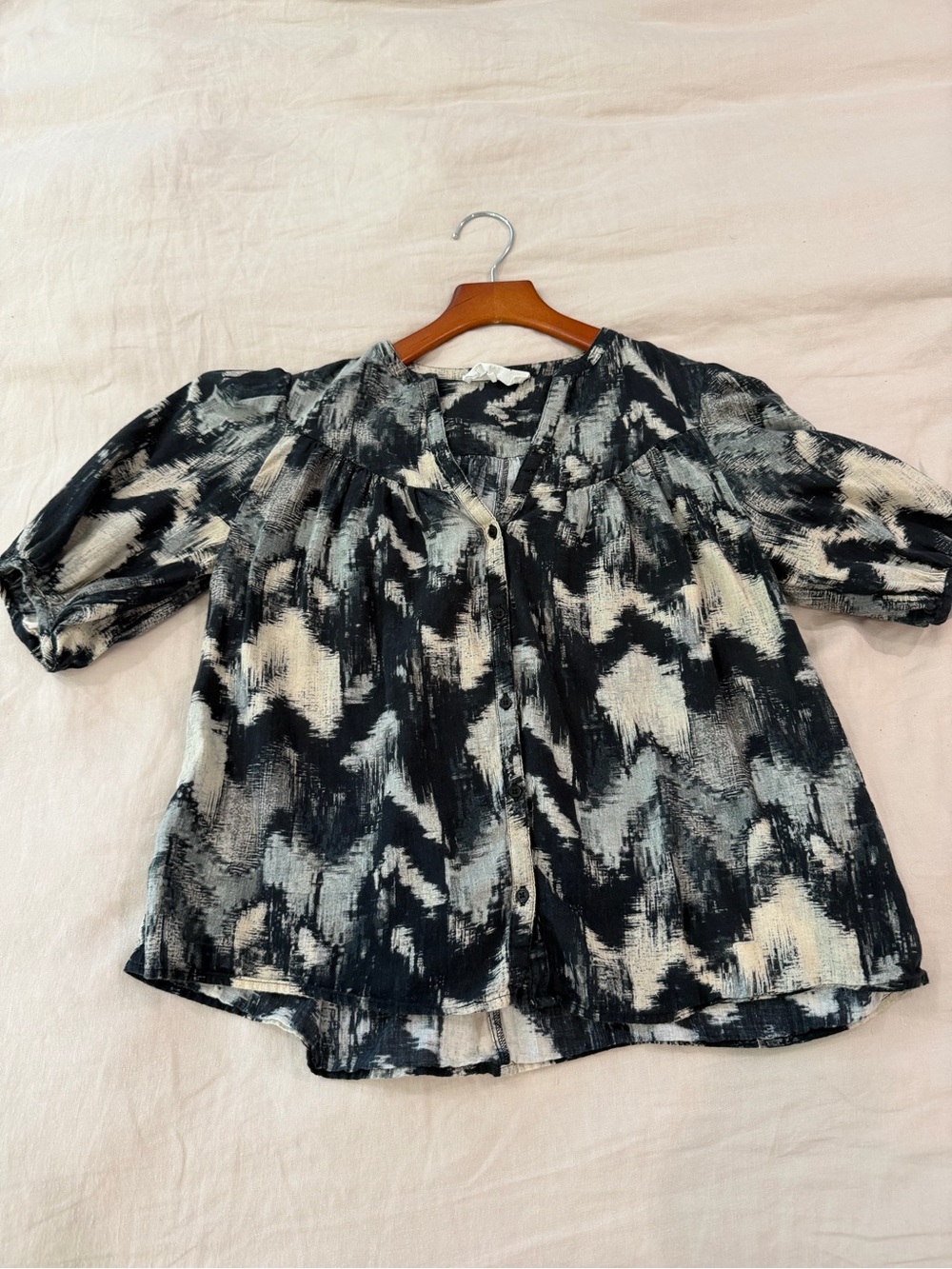 Ba&sh lightweight Button-Front Blouse - Black & Cream